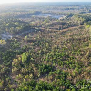 Photo #5 of 9999 Sunrise, Kershaw, SC