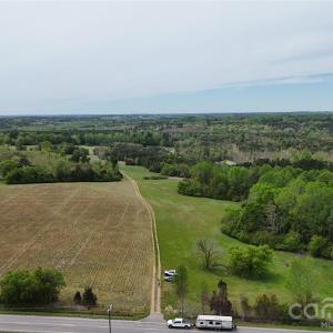 Photo #1 of 6377 Highway 52, Cheraw, SC