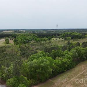 Photo #5 of 6377 Highway 52, Cheraw, SC