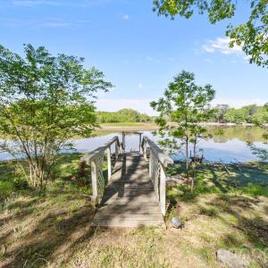 Photo #1 of 405 Carroll, Lake Wylie, SC