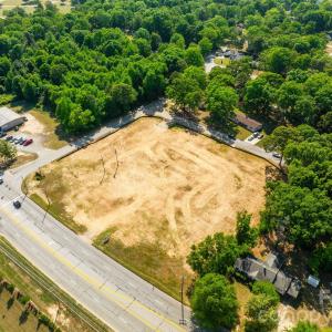 Photo #10 of 7770 Augusta, Piedmont, SC