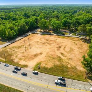 Photo #11 of 7770 Augusta, Piedmont, SC