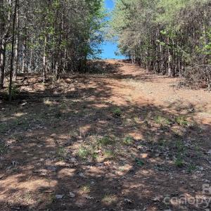 Photo #2 of 18524 Mainsail, Lancaster, SC