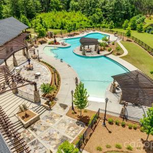 Photo #17 of 6121 Chimney Bluff, Lancaster, SC