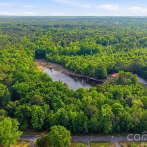 Photo #2 of Lakeside, Great Falls, SC