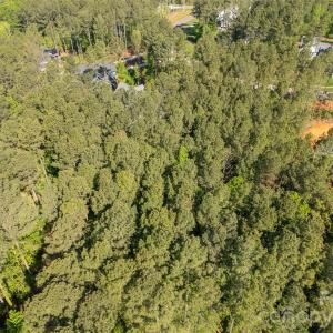 Photo #6 of 6361 Chimney Bluff, Lancaster, SC