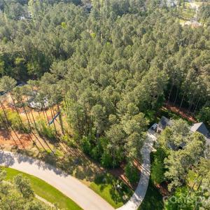 Photo #10 of 6361 Chimney Bluff, Lancaster, SC