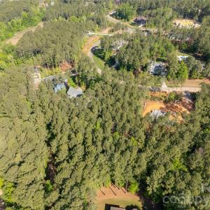 Photo #14 of 6361 Chimney Bluff, Lancaster, SC