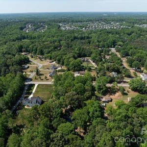 Photo #13 of 2586 Holbrook, Fort Mill, SC