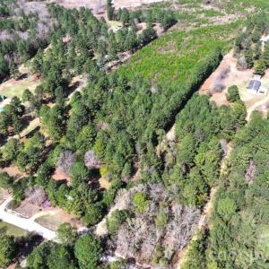 Photo #5 of 415 Hawkins, Hartsville, SC