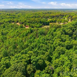 Photo #4 of 5922 Bentley Ridge, Davidson, NC
