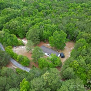 Photo #5 of 3133 Magnolia, Bennettsville, SC