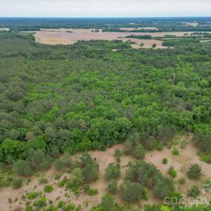 Photo #12 of 3133 Magnolia, Bennettsville, SC