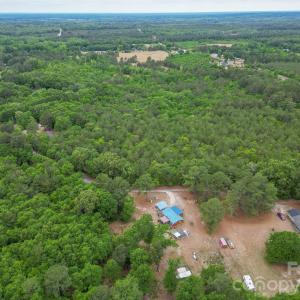 Photo #17 of 3133 Magnolia, Bennettsville, SC