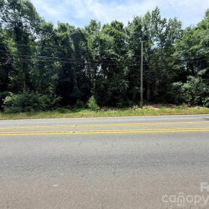 Photo #3 of 10501 Davidson, Huntersville, NC