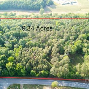 Photo #1 of 5620 Barrier Georgeville, Mount Pleasant, NC