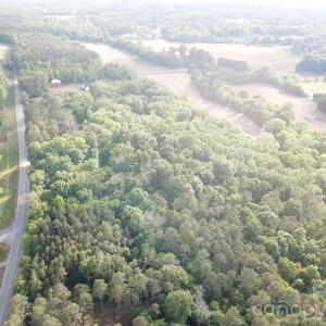 Photo #2 of 5620 Barrier Georgeville, Mount Pleasant, NC