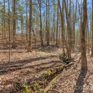 Photo #5 of Peacehaven, McConnells, SC