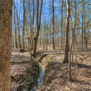 Photo #3 of Peacehaven, McConnells, SC