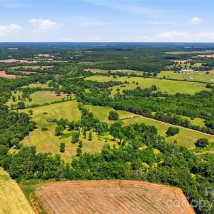 Photo #2 of 438 Able, McConnells, SC