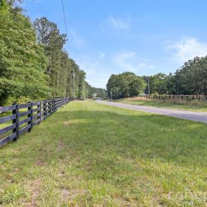 Photo #6 of 1628 Sherrer, York, SC