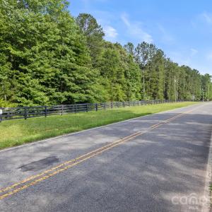 Photo #8 of 1628 Sherrer, York, SC