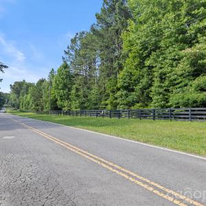 Photo #12 of 1628 Sherrer, York, SC