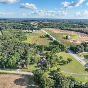Photo #1 of 1814 Highway 601, Pageland, SC