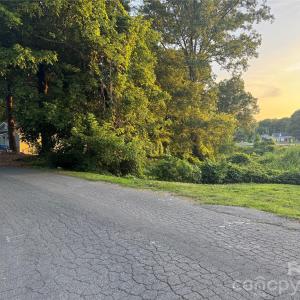 Photo #6 of 400 Boone, Kannapolis, NC