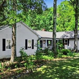 Photo #9 of 205 Dornoch, Weddington, NC
