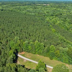 Photo #11 of Peacehaven, McConnells, SC