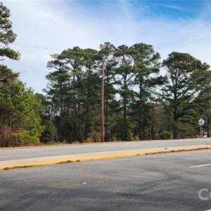 Photo #2 of 1413 Old Columbia, Chester, SC