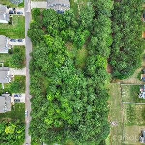 Photo #8 of 9425 Tradewinds, Lancaster, SC