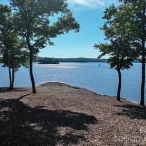 Photo #10 of 163 Flint Ridge, New London, NC