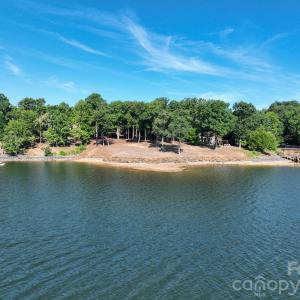 Photo #12 of 163 Flint Ridge, New London, NC