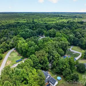 Photo #8 of Lazy Oak, Lancaster, SC