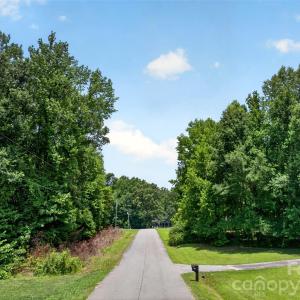 Photo #2 of Lazy Oak, Lancaster, SC
