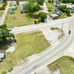 Photo #8 of 519 & 522 2nd, Cheraw, SC