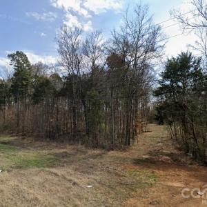 Photo #5 of 8321 Rocky River, Harrisburg, NC