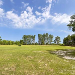 Photo #4 of 809 Campbell, Jefferson, SC