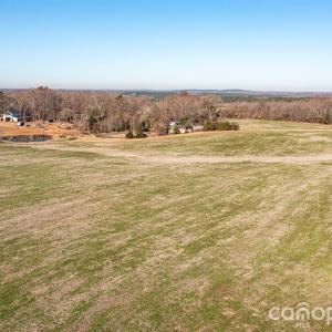 Photo #6 of 3904 Lucy Shortcut, Marshville, NC