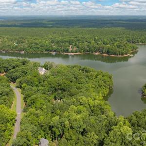 Photo #6 of 1006 Rocky Cove, Denton, NC