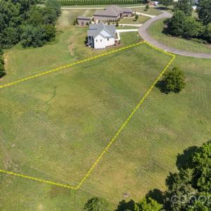 Photo #3 of 3949 Valley View, Clemmons, NC