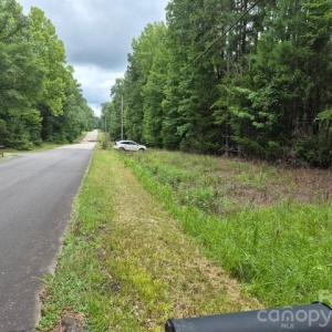 Photo #1 of 3231 Shadybark, Catawba, SC