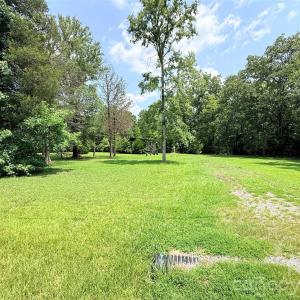 Photo #2 of 329 Pineview Court, Lancaster, SC