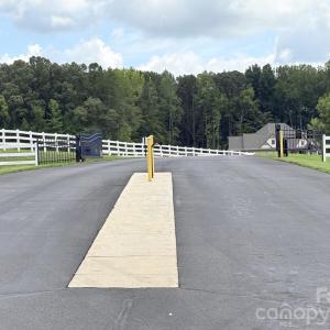 Photo #5 of 1400 Steeplechase, Mount Pleasant, NC