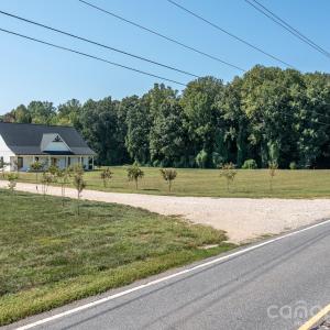 Photo #17 of 11979 NC 801, Mt Ulla, NC