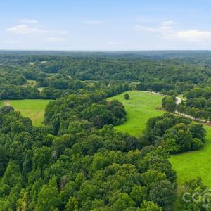 Photo #3 of 4650 Forest View, Blacksburg, SC