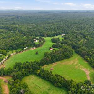 Photo #1 of 4650 Forest View, Blacksburg, SC