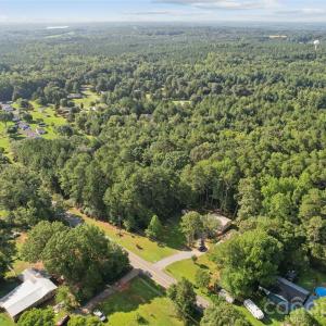 Photo #6 of 10505 Earnhardt Lake, Davidson, NC
